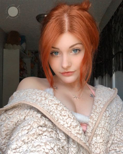 Sweet bubbly petite teen : r/onlyfans